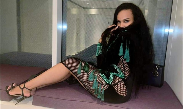 La robe ultra-s*xy de Karina Tavarez qui enflamme la toile