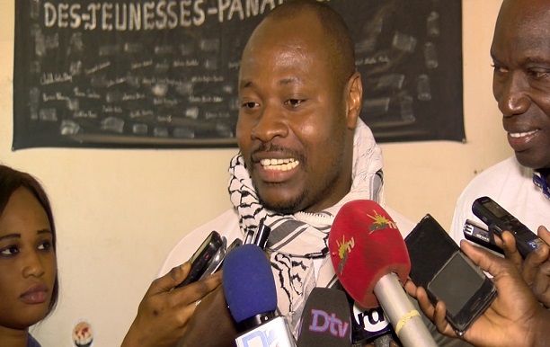 Hommage aux hommes et femmes de médias : Guy Marius Sagna salue la bravoure de la presse sénégalaise Hommage aux hommes et femmes de médias : Guy Marius Sagna salue la bravoure de la presse sénégalaise
