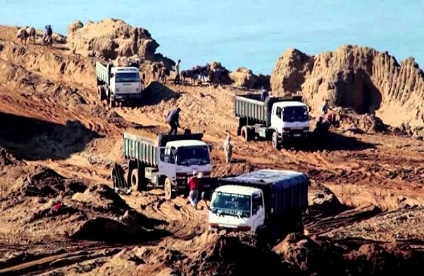 Pillage de nos ressources à Kolda : démantèlement d’un réseau d’exploitation clandestine des carrières Pillage de nos ressources à Kolda : démantèlement d’un réseau d’exploitation clandestine des carrières