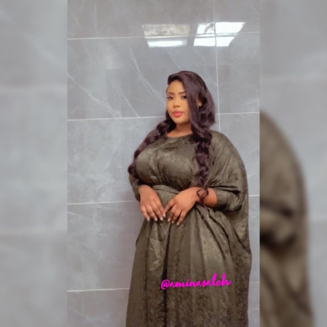 06 Photos : La belle Amina Saléh en mode »$exy jongama » dans ses nouveaux clichés