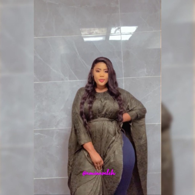 06 Photos : La belle Amina Saléh en mode »$exy jongama » dans ses nouveaux clichés
