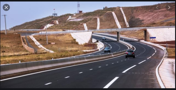 En mode « Fast Track » : Le Président Sall exhorte à l’exécution des différents programmes et projets En mode « Fast Track » : Le Président Sall exhorte à l’exécution des différents programmes et projets
