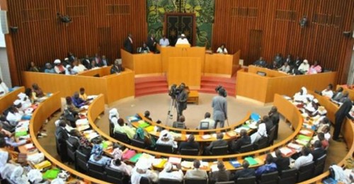 Etat d’urgence et état de siège : Voici ce que stipule la nouvelle loi qui sera votée à l’Assemblée nationale Etat d’urgence et état de siège : Voici ce que stipule la nouvelle loi qui sera votée à l’Assemblée nationale