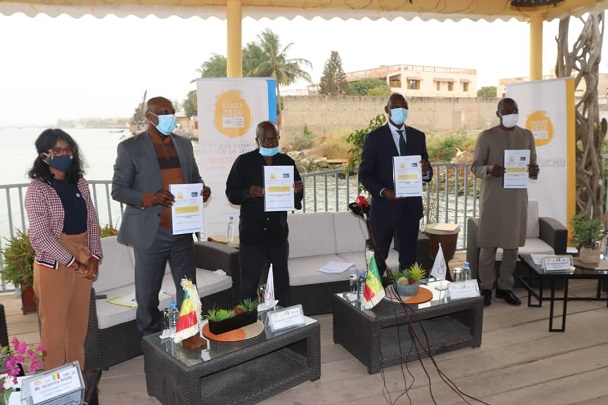 Signature de la Convention Ageroute – COJOJ Dakar 2026 : la constance du partenariat entre l’Etat et le Mouvement olympique saluée Signature de la Convention Ageroute – COJOJ Dakar 2026 : la constance du partenariat entre l’Etat et le Mouvement olympique saluée
