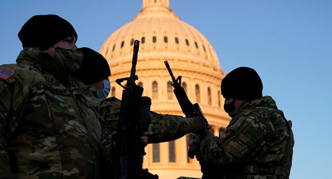 La police arrête un homme armé ayant tenté de pénétrer dans l'enceinte du Capitole