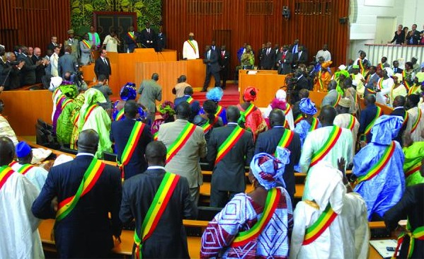 Homosexualité, érosion des valeurs- Serigne Babacar Sy Mansour aux députés : « Vous répondrez de vos actes le jour du Jugement !» Homosexualité, érosion des valeurs- Serigne Babacar Sy Mansour aux députés : « Vous répondrez de vos actes le jour du Jugement !»