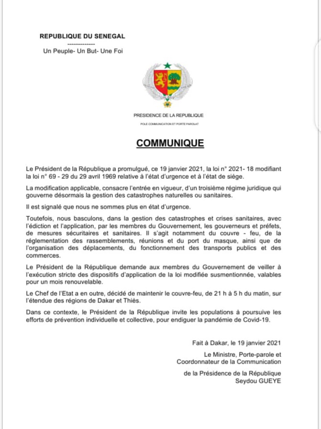 Macky Sall promulgue la nouvelle loi sur l'état d'urgence et l'état de siège Macky Sall promulgue la nouvelle loi sur l'état d'urgence et l'état de siège