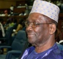 Hommage de Yaya MANE (historien archéologue) au Pr ASSANE SECK Hommage de Yaya MANE (historien archéologue) au Pr ASSANE SECK