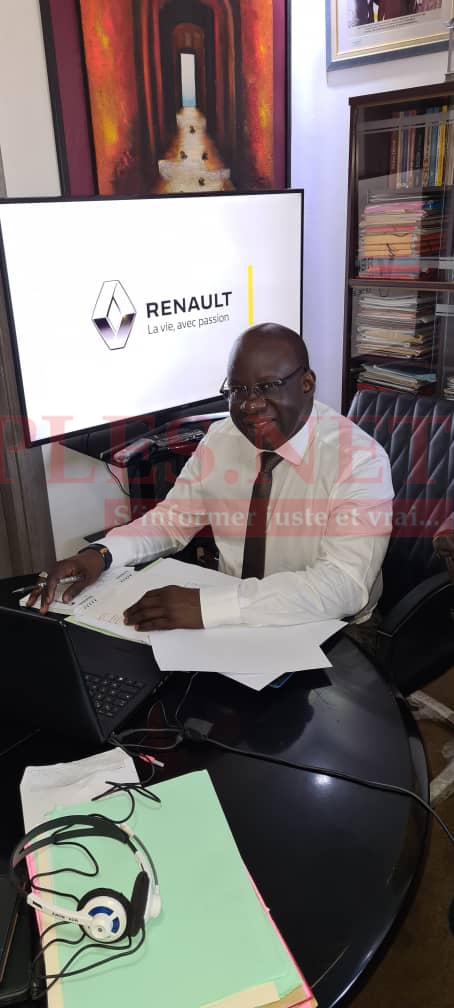 Le Président Mbagnick Diop très tôt ce matin au bureau pour préparer le Conseil D'administration de l'ANAQ - Sup