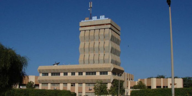 Urgent – Covid-19 s’invite à l’Ugb : six Ufr infectées … Urgent – Covid-19 s’invite à l’Ugb : six Ufr infectées …