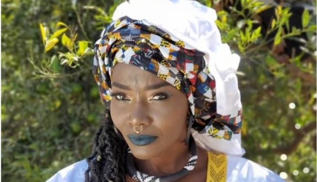 Coumba Gawlo sublime en tenue Yaye Fall