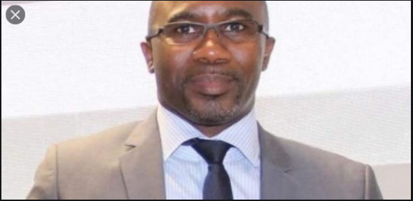 Force Covid-19: Pape Amadou Ndiaye, Ministre de l’Artisanat lance le paiement de la première tranche, destinée aux artisans de la zone Centre Force Covid-19: Pape Amadou Ndiaye, Ministre de l’Artisanat lance le paiement de la première tranche, destinée aux artisans de la zone Centre