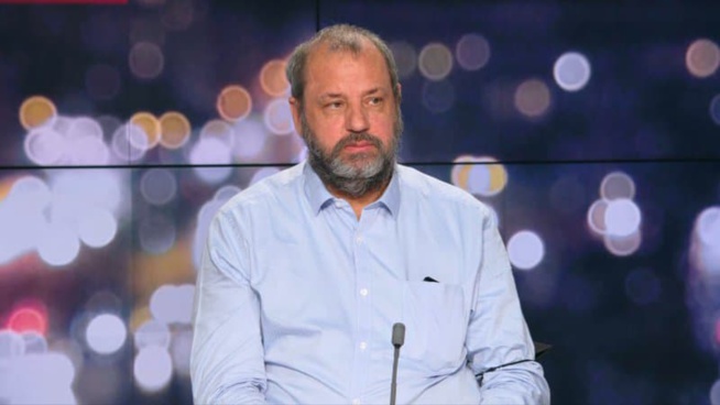 Covid-19: le Pr Renaud Piarroux appelle à reconfiner dès "maintenant, avant que les hôpitaux soient engorgés" Covid-19: le Pr Renaud Piarroux appelle à reconfiner dès "maintenant, avant que les hôpitaux soient engorgés"