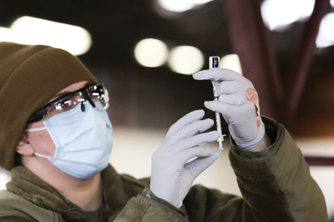 Covid-19 dans le monde: la barre des 100 millions de cas franchie Covid-19 dans le monde: la barre des 100 millions de cas franchie