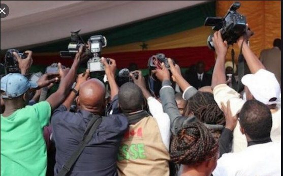 Presse/ Convention collective nationale : Le Président Sall invite à l’application effective et intégrale des dispositions Presse/ Convention collective nationale : Le Président Sall invite à l’application effective et intégrale des dispositions