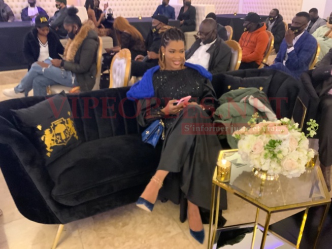 L'actrice Daniella Ndiaye de la serie Golden etale l 'autre facette de sa vie à New York