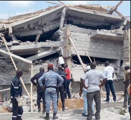 Effondrement d'un immeuble R+3 à Khodaba (Pout): Le bilan passe à 3 morts à Khodaba Effondrement d'un immeuble R+3 à Khodaba (Pout): Le bilan passe à 3 morts à Khodaba