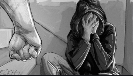 Cité Aliou Sow: Il égorge sa femme avec l'aide de fils en la laissant pour morte mais... Cité Aliou Sow: Il égorge sa femme avec l'aide de fils en la laissant pour morte mais...