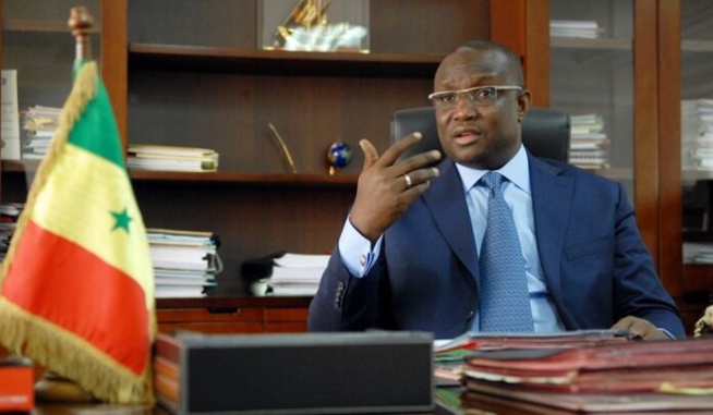 Senelec : Makhtar Cissé et Pape Demba Biteye accusés d’avoir embauché plus de 1600 jeunes de leur clientèle politique Senelec : Makhtar Cissé et Pape Demba Biteye accusés d’avoir embauché plus de 1600 jeunes de leur clientèle politique