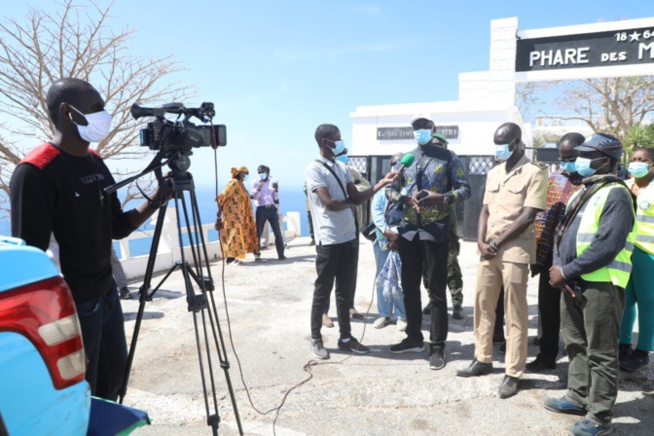 Phare des Mamelles: L'agression continue, un projet d’aménagement et d’embellissement pour contrer les.. Phare des Mamelles: L'agression continue, un projet d’aménagement et d’embellissement pour contrer les..