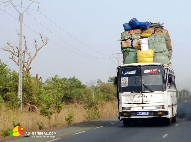 Drame à Ngoundiane : Le chauffeur du bus «horaire» pique une crise d’asthme et meurt au volant du véhicule