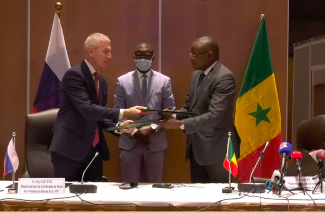JOJ 2026: Signature de convention entre les Ministres des Sports Russe et Sénégalais