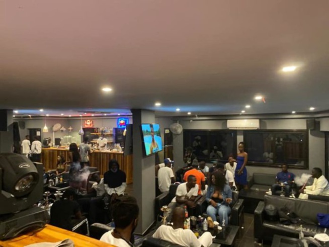 Covid-19 : Bars et restaurants en mode « clando » accueillent exclusivement des privilégiés de la République Covid-19 : Bars et restaurants en mode « clando » accueillent exclusivement des privilégiés de la République