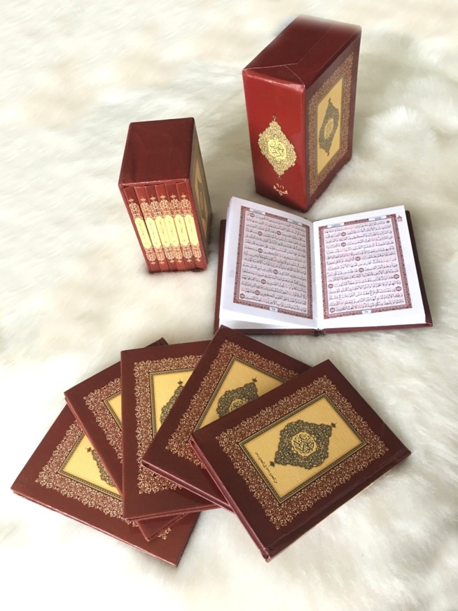 Kaffrine: Distribution de livres Saint Coran aux chefs religieux, imams et oulémas par Jaaw Ketshup Kaffrine: Distribution de livres Saint Coran aux chefs religieux, imams et oulémas par Jaaw Ketshup