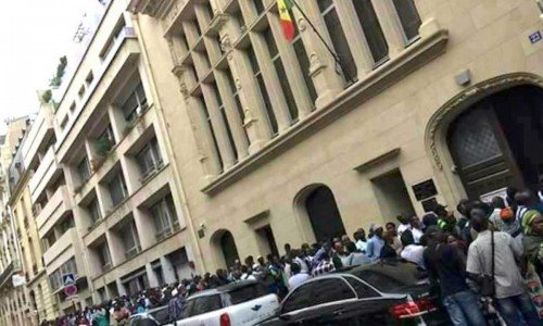 Accusations contre Ousmane Sonko : En France aussi, des Sénégalais manifestent Accusations contre Ousmane Sonko : En France aussi, des Sénégalais manifestent