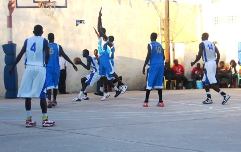 Basket Ball 3eme tout Garçon Phase 2 : Le SLBC s’enlise au moment où l’UGB se ressaisit