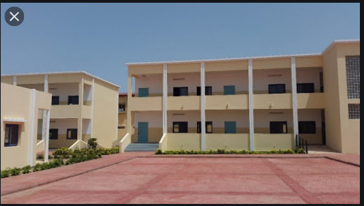 Après un débrayage pour 3 jours: Le Lycée de Pikine décrète une grève totale à partir de lundi prochain Après un débrayage pour 3 jours: Le Lycée de Pikine décrète une grève totale à partir de lundi prochain
