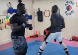 MMA: Les séances d’entraînement intenses de Reug Reug