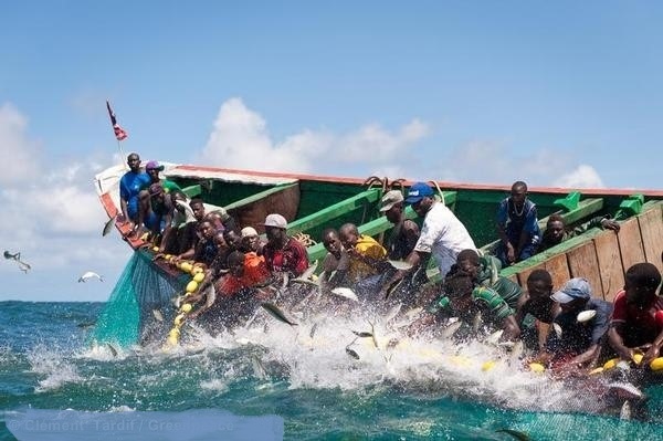 Drames en série à Saint-Louis: 11 pêcheurs périssent en mer, dont 7 issus d’une même famille Drames en série à Saint-Louis: 11 pêcheurs périssent en mer, dont 7 issus d’une même famille