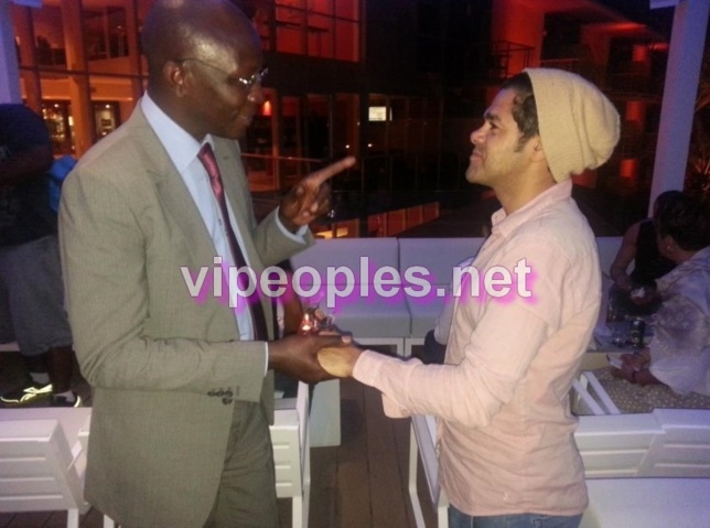 Le conseiller spécial du président chargé des Ntics salue le comedien Diamel Debbouze Le conseiller spécial du président chargé des Ntics salue le comedien Diamel Debbouze