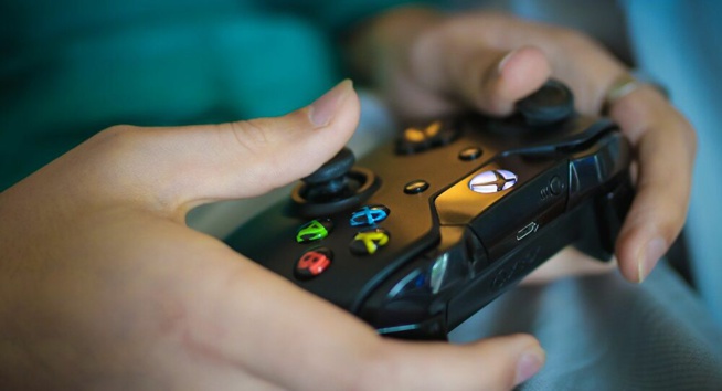 Alertés par des appels au secours, les gendarmes tombent sur un amateur de jeux vidéo Alertés par des appels au secours, les gendarmes tombent sur un amateur de jeux vidéo