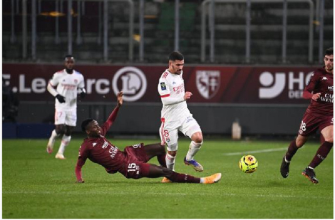 Fc Metz: De nouvelles rassurantes pour Pape Matar Sarr, blessé à la cuisse Fc Metz: De nouvelles rassurantes pour Pape Matar Sarr, blessé à la cuisse