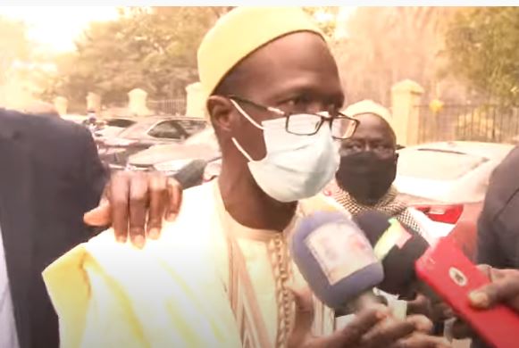 Levée de l’immunité de SONKO : Cheikh Bara Dolly crache du feu sur Macky « Dougnou massa nangou… »