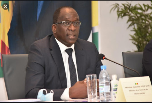 Pour freiner les rumeurs autour des vaccins contre la Covid-19: Abdoulaye Diouf Sarr, premier Sénégalais à être vacciné Pour freiner les rumeurs autour des vaccins contre la Covid-19: Abdoulaye Diouf Sarr, premier Sénégalais à être vacciné