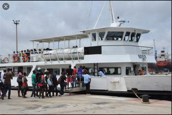 Liaison maritime Dakar-Gorée : Macky Sall insiste sur le renouvellement de la flotte actuelle Liaison maritime Dakar-Gorée : Macky Sall insiste sur le renouvellement de la flotte actuelle