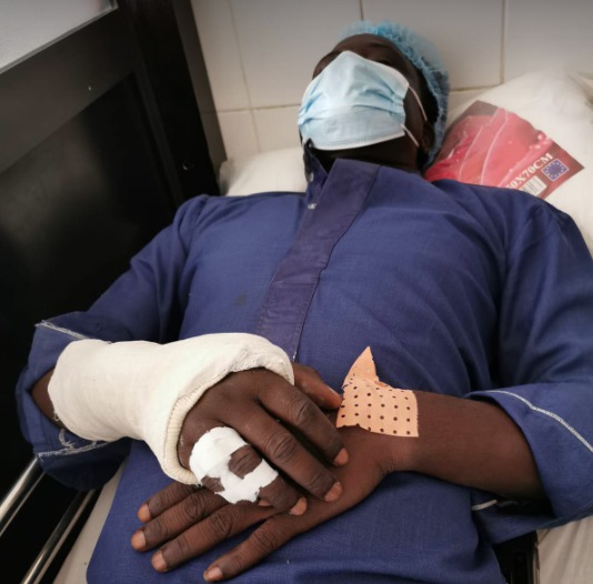 Le réalisateur Papis Niang victime d’un grave accident…. »âmes sensibles s’abstenir »