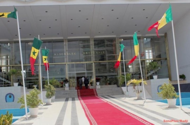 LE RAPPORT DE LA COMMISSION AD HOC SUR L'AFFAIRE SONKO LE RAPPORT DE LA COMMISSION AD HOC SUR L'AFFAIRE SONKO