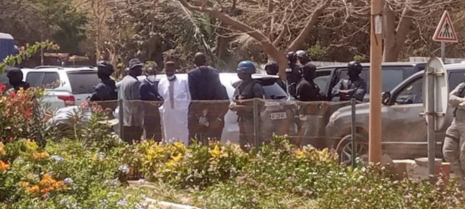 Ousmane Sonko se trouve-t-il à la Section des Recherches ? La déclaration inquiétante d’un de ses avocats