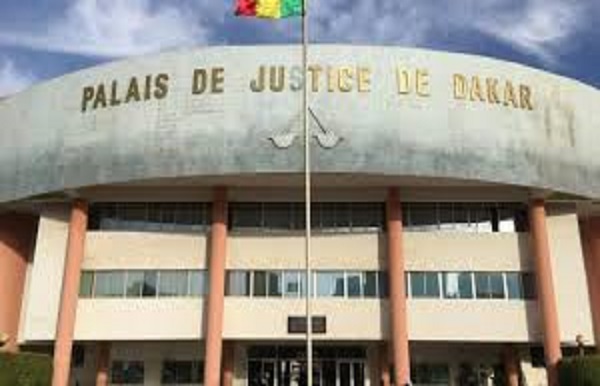 Affaire Sonko / Adji Sarr : Comment le juge Mamadou Seck a été dessaisi du dossier… Affaire Sonko / Adji Sarr : Comment le juge Mamadou Seck a été dessaisi du dossier…