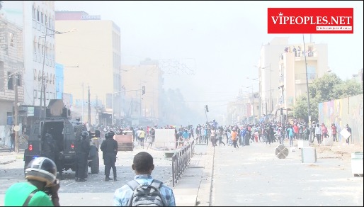 Manifestation a Médina les forces de l’ordre reculent fasse aux manifestants
