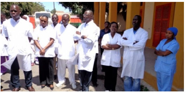 L'ordre des médecins attire l'attention des manifestants sur les conséquences de saccages de structures sanitaires L'ordre des médecins attire l'attention des manifestants sur les conséquences de saccages de structures sanitaires