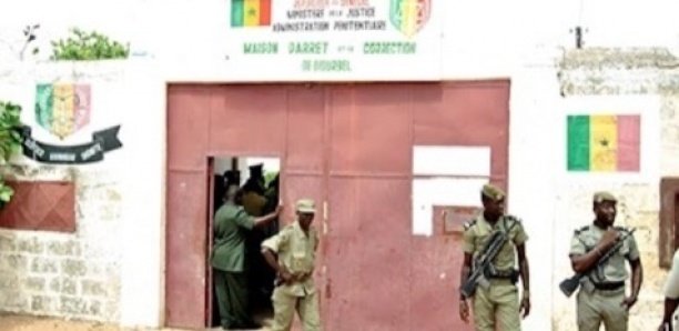 ÉVASION PRISON MBOUR: 06 prisonniers arrêtés sur les 21 évadés ÉVASION PRISON MBOUR: 06 prisonniers arrêtés sur les 21 évadés