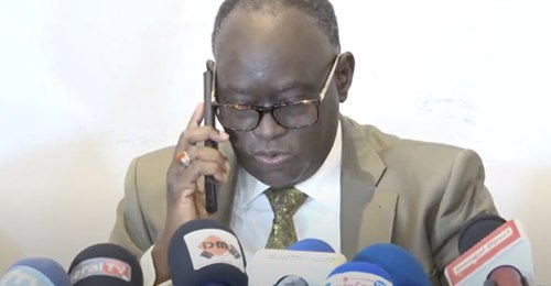 Me Elhadj Diouf nie les audio fuités de Adji Sarr, voici les personnes qui ont confirmé que c’est bien elle Me Elhadj Diouf nie les audio fuités de Adji Sarr, voici les personnes qui ont confirmé que c’est bien elle