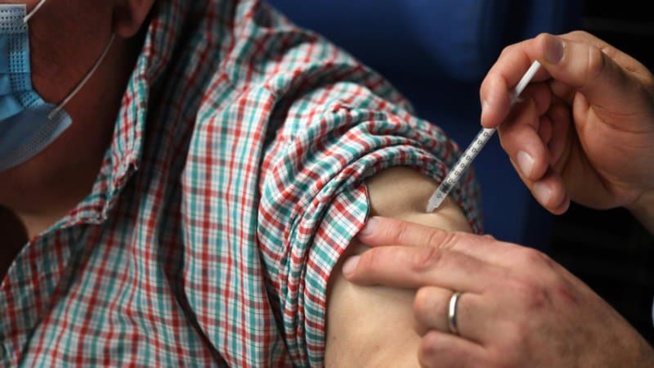 Covid-19: les infirmiers demandent une nouvelle fois à pouvoir vacciner Covid-19: les infirmiers demandent une nouvelle fois à pouvoir vacciner