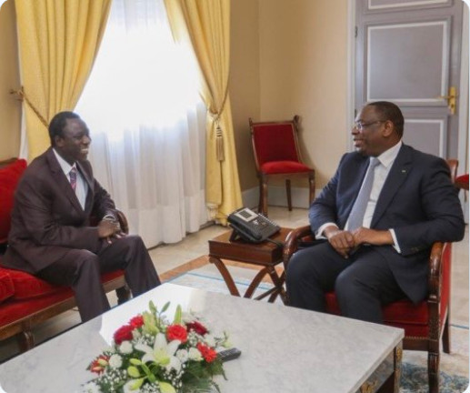Décès de Thione Seck : Le président Macky Sall présente ses condoléances Décès de Thione Seck : Le président Macky Sall présente ses condoléances