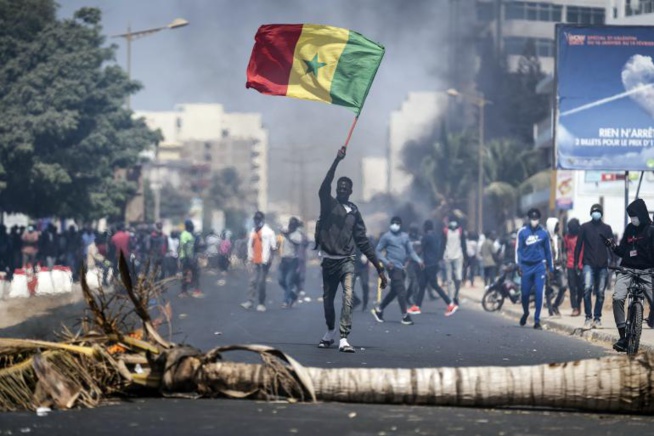 Emeutes au Sénégal: Cinq (5) manifestants relâchés ce lundi Emeutes au Sénégal: Cinq (5) manifestants relâchés ce lundi